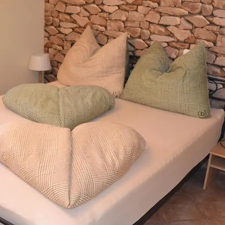 Neu - Vinomare - Neu Krmpote-Vodice