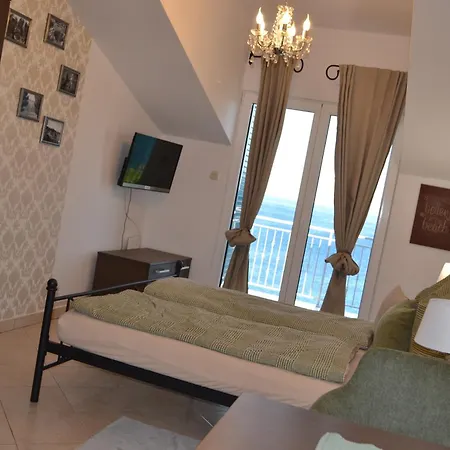 Appartement Neu - Vinomare - Neu Krmpote-Vodice