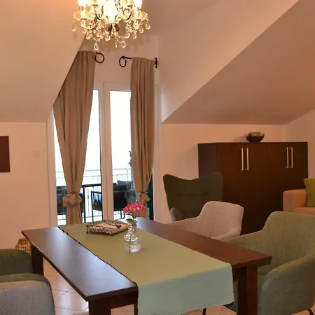 Neu - Vinomare - Neu Apartman *