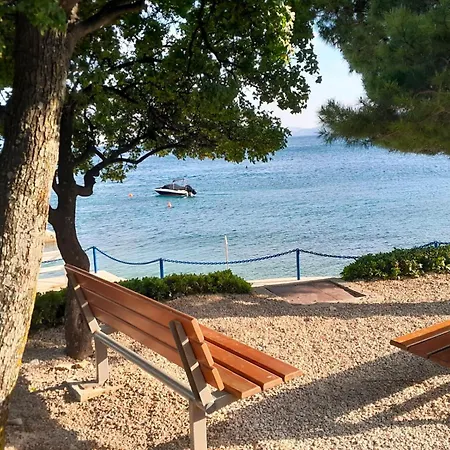 Neu - Vinomare - Neu * Krmpote-Vodice